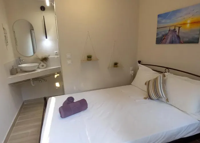 Beloussi Zakynthos Kypseli