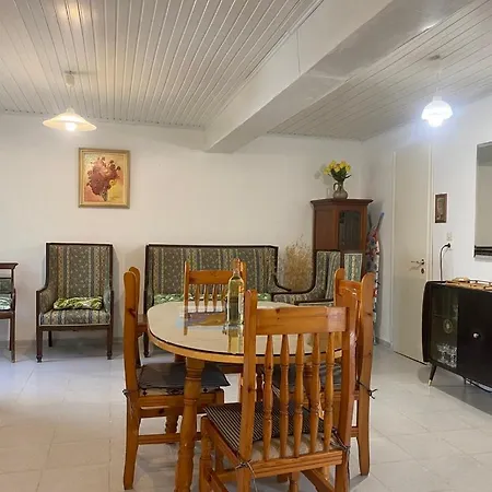 Beloussi Zakynthos Hétvégi ház *